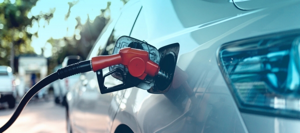 O QUE PODE FAZER SEU CARRO GASTAR MAIS COMBUSTÍVEL DO QUE DEVERIA?