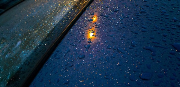 INFILTRACAO-DE-AGUA-NO-CARRO-DESCUBRA-AS-CAUSAS-E-COMO-EVITAR