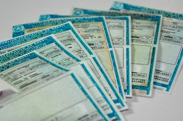 CNH: O QUE VOCÊ PRECISA SABER ANTES DE TIRAR A CARTEIRA DE MOTORISTA