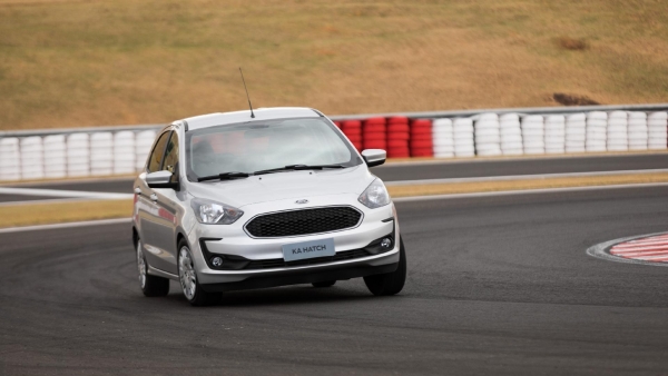 Ford Ka é eleito pelo público do UOL como melhor carro de entrada do Brasil
