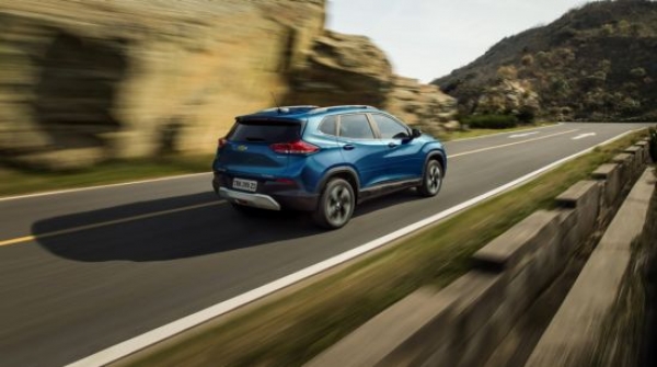 CHEVROLET TRACKER É O CARRO QUE MAIS CRESCE EM VENDAS