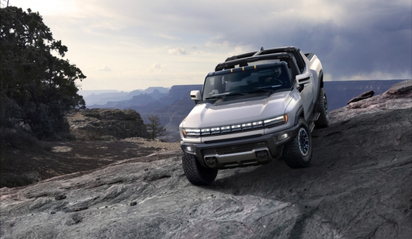 GM APRESENTA SUA PRIMEIRA PICAPE 100% ELÉTRICA
