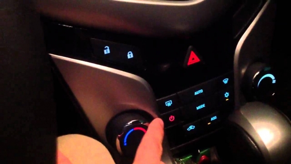 Os sintomas que o ar-condicionado do seu carro precisa de um trato